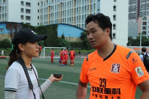 3号场地商学院队39号曾永安 第一轮:曾永安(商学院)