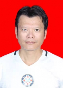 农院碧云湖 覃尚卓 第三轮:覃尚卓(农院碧云湖)