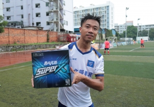 最佳 第十轮:梁畅程(外语学院)