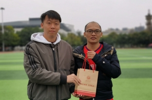 12韦德晖04-07 第12场:韦德晖(04-07)